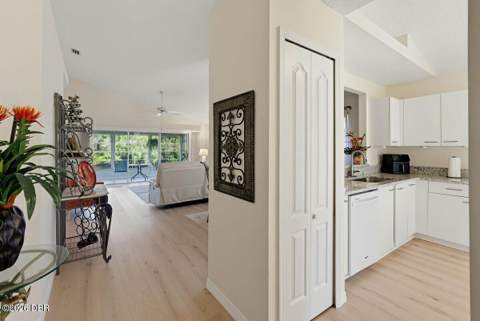 109 Morning Dove Court, Daytona Beach FL - photo 17 of 40