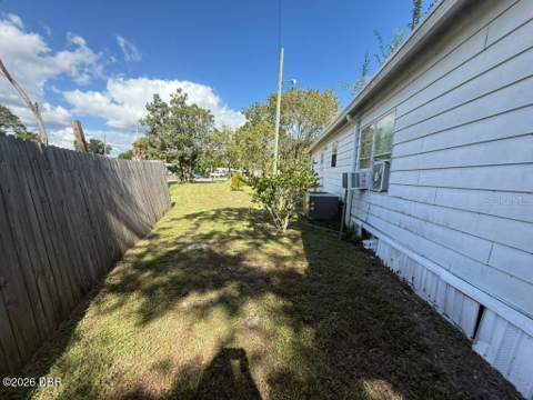 1914 Woodcrest Drive, Ormond Beach FL - photo 20 of 21