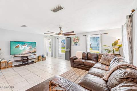 33 Dresden Circle, Ormond Beach FL - photo 11 of 38