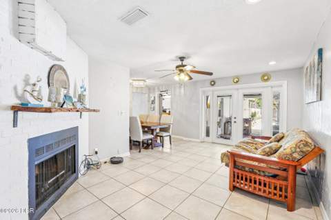 33 Dresden Circle, Ormond Beach FL - photo 12 of 38