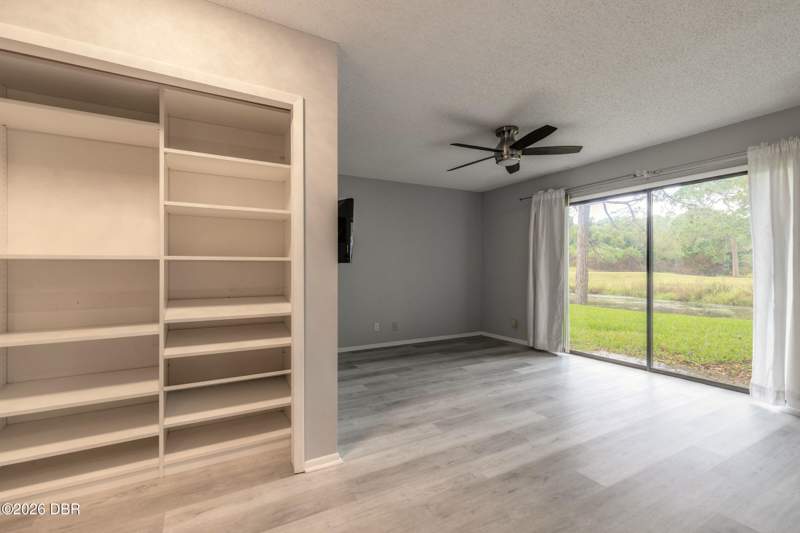 3 bedroom Townhouse at 440 Brown Pelican Drive, Pelican Bay Ph 04 Unit 03 Pt Rep, Daytona Beach — photo 4