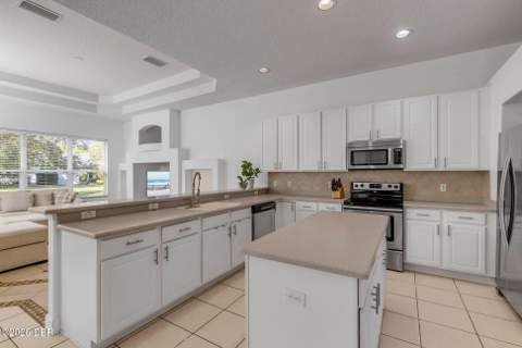 100 Berg Court, Daytona Beach FL - photo 12 of 52