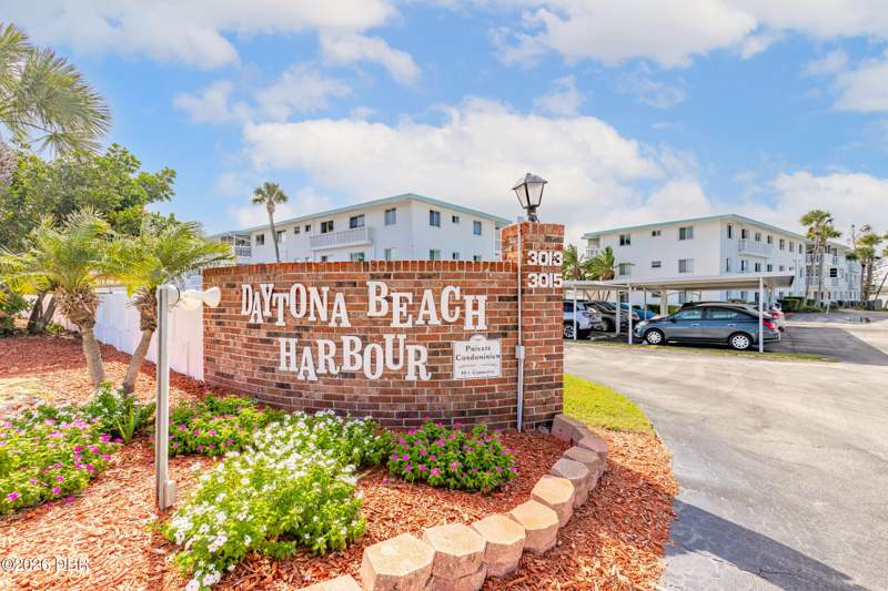1 bedroom Condominium at 3009 N Halifax Avenue #A37, Daytona Beach Harbour Apts Inc, Daytona Beach — photo 5
