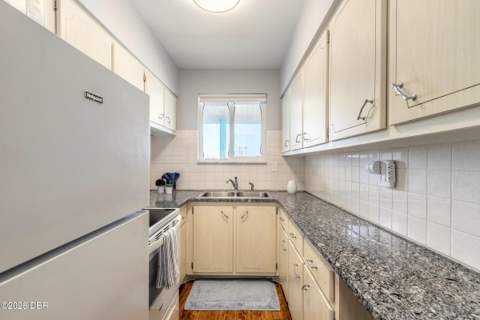 3009 N Halifax Avenue #A37, Daytona Beach FL - photo 16 of 39