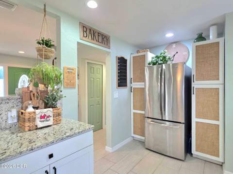 7 Granville Circle, Daytona Beach FL - photo 13 of 36