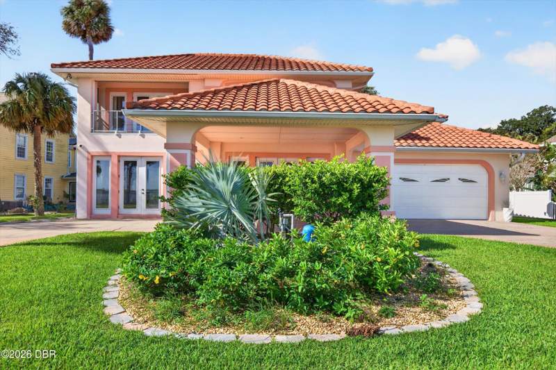 4 bedroom Single Family Residence at 912 Riverside Drive, Mason & Carswells, Holly Hill — photo 4