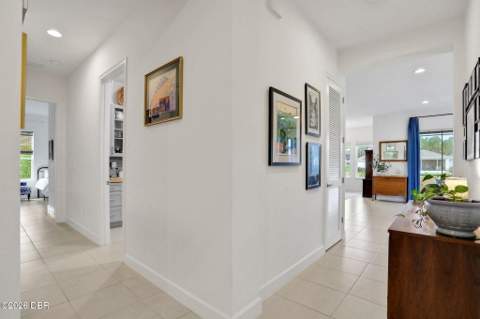 621 Mosaic Boulevard, Daytona Beach FL - photo 8 of 81
