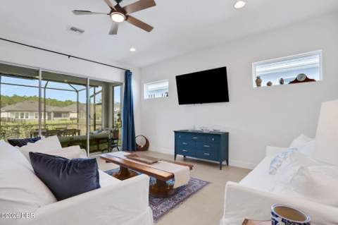 621 Mosaic Boulevard, Daytona Beach FL - photo 11 of 81