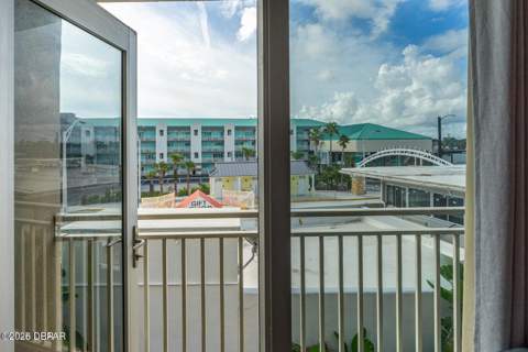 219 N Atlantic Avenue #333, Daytona Beach FL - photo 18 of 36