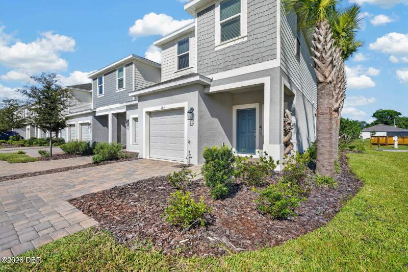 3 bedroom Townhouse at 205 River Front Way, Riverfront, Edgewater — photo 3