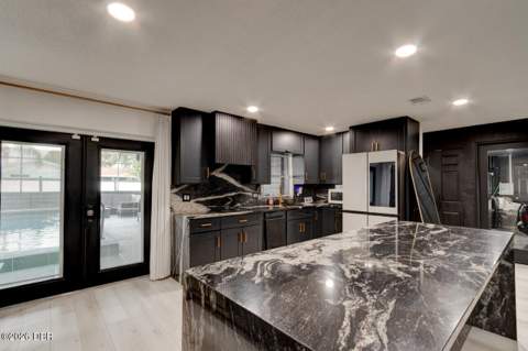 1300 Peachtree Road, Daytona Beach FL - photo 6 of 37