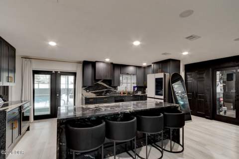 1300 Peachtree Road, Daytona Beach FL - photo 9 of 37