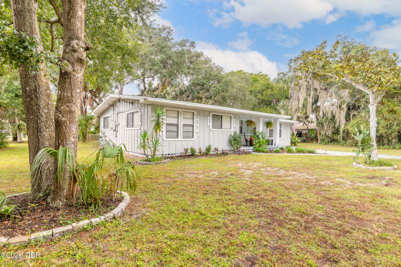 3 bedroom Single Family Residence at 5221 Bretts Street, Harbor Oaks, Port Orange — photo 3