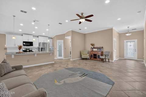 106 N Coopers Hawk Court, Palm Coast FL - photo 10 of 50