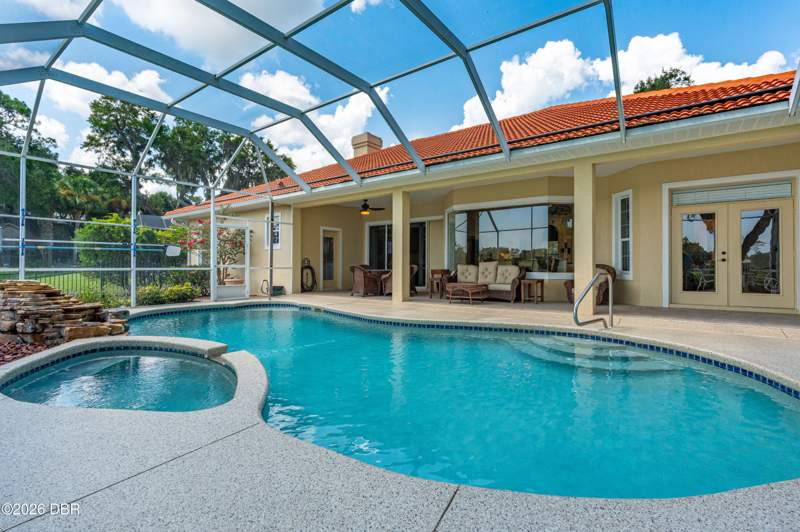 4 bedroom Single Family Residence at 19 Lakecliff Drive, Ormond Lakes, Ormond Beach — photo 2