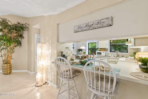 49 Wellshire Lane, Palm Coast FL - photo 10 of 33