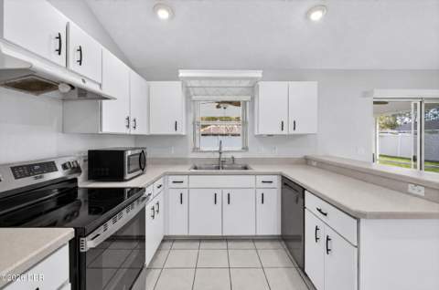 25 Potters Lane, Palm Coast FL - photo 19 of 64