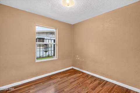 214 Lockhart Street, Daytona Beach FL - photo 14 of 41
