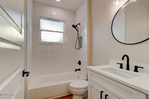 157 Capri Drive, Ormond Beach FL - photo 6 of 27