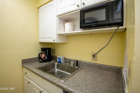 313 S Atlantic Avenue #511, Daytona Beach FL - photo 7 of 41