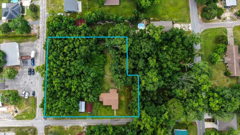 4 bedroom Detached Single Family at 42 John Adams Street, Freeport, Freeport — photo 5