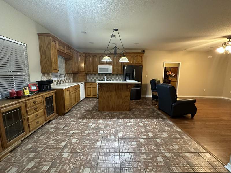 3 bedroom Detached Single Family at 5771 Flora Lee Lane, Crestview Suburb (231000.00), Crestview — photo 5