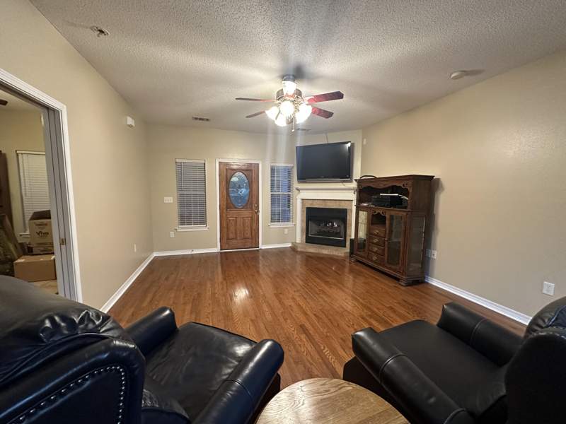 3 bedroom Detached Single Family at 5771 Flora Lee Lane, Crestview Suburb (231000.00), Crestview — photo 4