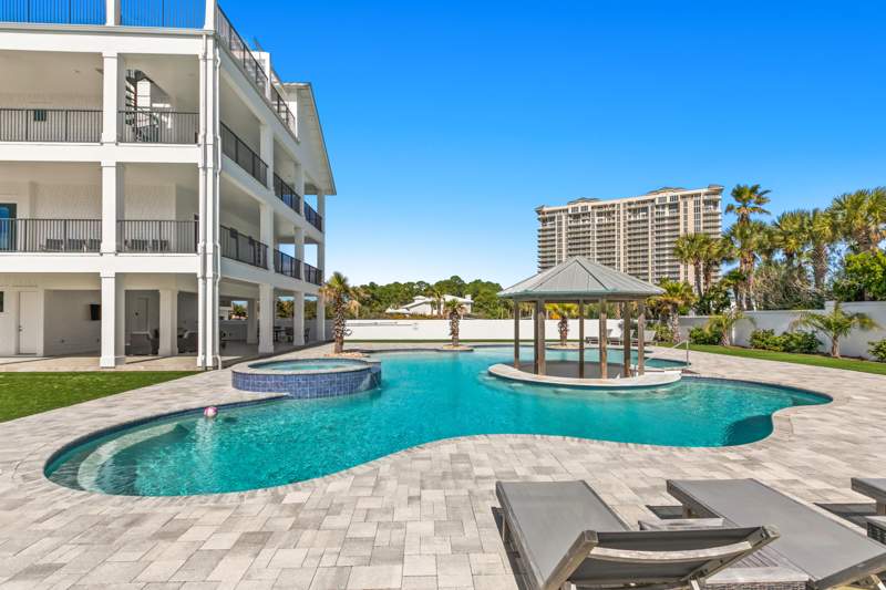 6 bedroom Detached Single Family at 111 E Beach Drive, Gulf Pines 2nd Addn, Miramar Beach — photo 3