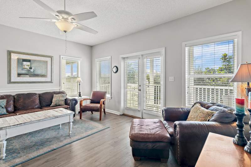 4 bedroom Detached Single Family at 69 Seabreeze Trail, Seabreeze, Inlet Beach — photo 5