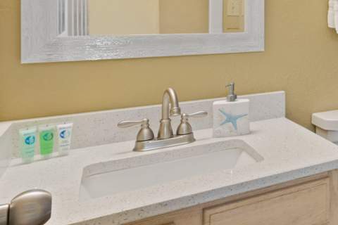 790 Santa Rosa Boulevard #206, Fort Walton Beach FL - photo 8 of 44