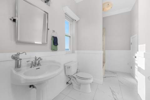 320 Sunny Drive, Mary Esther FL - photo 21 of 131