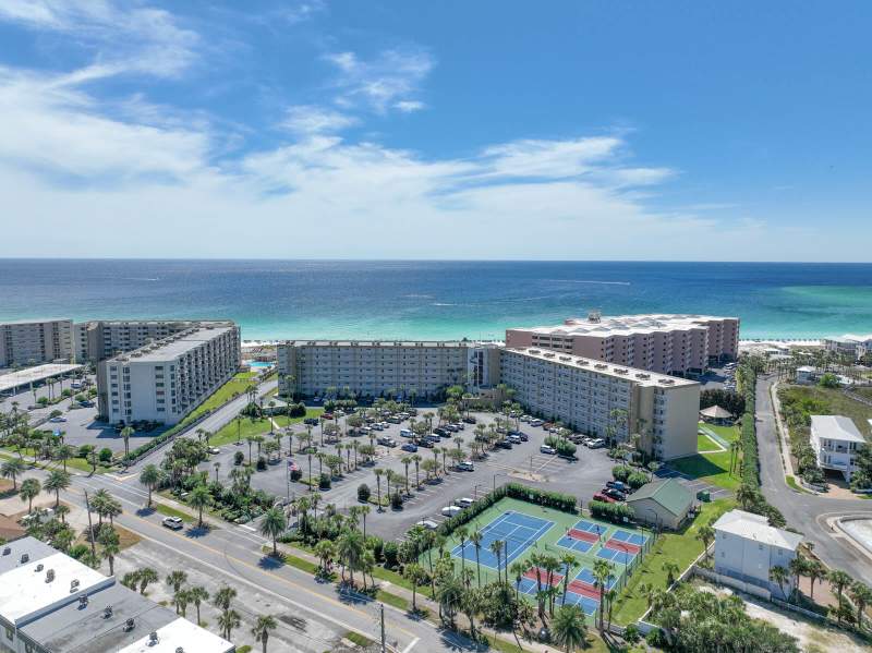 2 bedroom Condominium at 502 Gulf Shore Drive #Unit 114, Islander Condo, Destin — photo 2