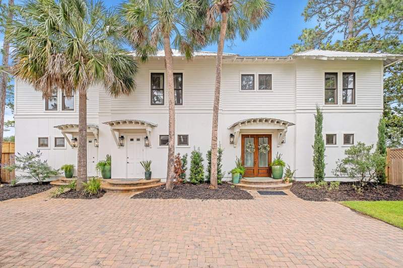 9 bedroom Detached Single Family at 92 Carolyn Lane, Bay Pine Shores, Santa Rosa Beach — photo 4