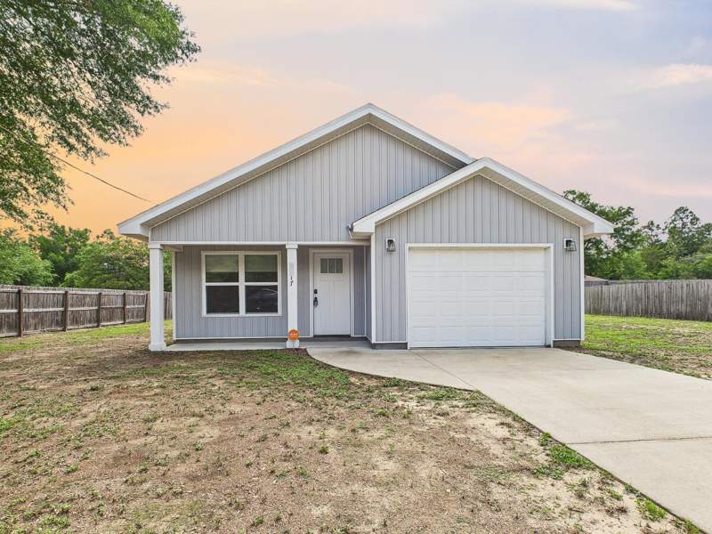 3 bedroom Detached Single Family at 5117 Colt Drive, South Holley Grove, Crestview — photo 2