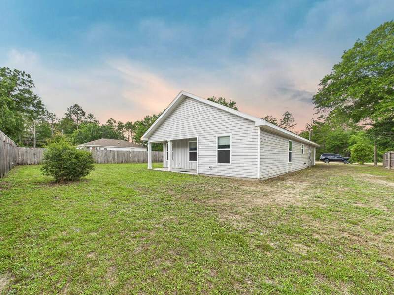 3 bedroom Detached Single Family at 5117 Colt Drive, South Holley Grove, Crestview — photo 4
