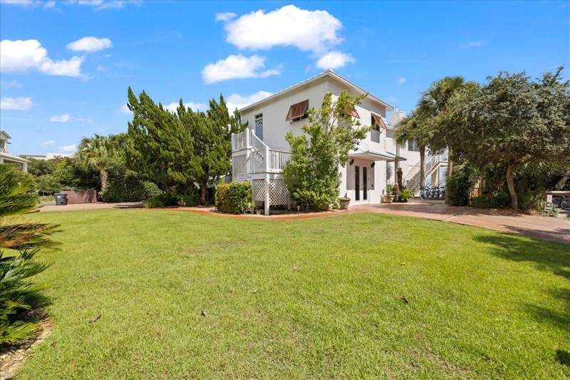 8 bedroom Detached Single Family at 51 S Andalusia Avenue, Seahighland, Santa Rosa Beach — photo 2