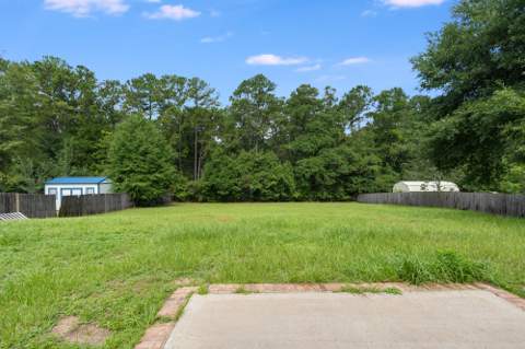 48 S Pleasant Drive, DeFuniak Springs FL - photo 11 of 47