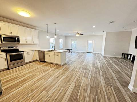 420 Little John Road, Mary Esther FL - photo 6 of 37
