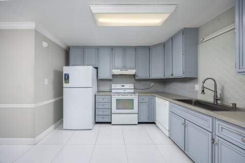 209 Michael Avenue, Mary Esther FL - photo 8 of 30