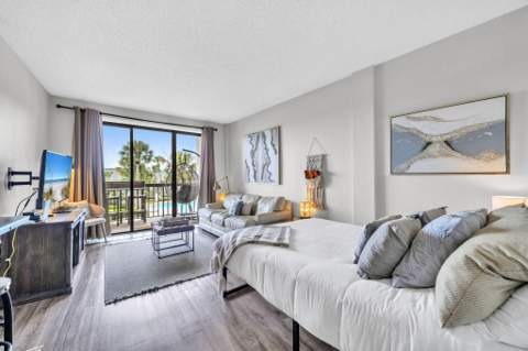 214 SW Miracle Strip Parkway #Unit A206, Fort Walton Beach FL - photo 9 of 33