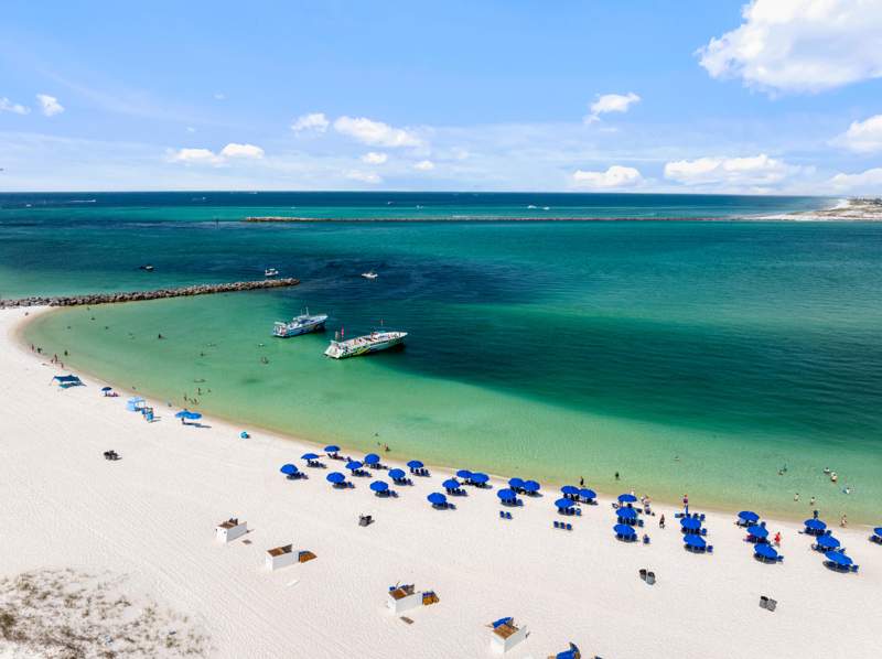 6 bedroom Detached Single Family at 36 Gulf Breeze Court, Holiday Isle, Destin — photo 4