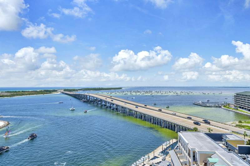 4 bedroom Condominium at 10 Harbor Boulevard #W726, Emerald Grande, Destin — photo 4