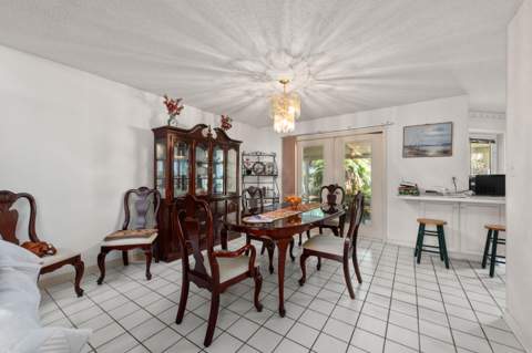 2552 Palm Shores Drive, Shalimar FL - photo 8 of 30