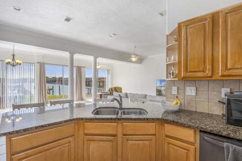 903 Lighthouse Road, Fort Walton Beach FL - photo 11 of 30