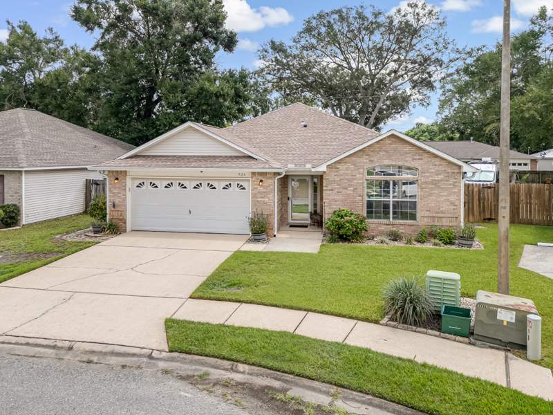 3 bedroom Detached Single Family at 926 Scenic Oak Lane, Oak Park Estates, Fort Walton Beach — photo 4