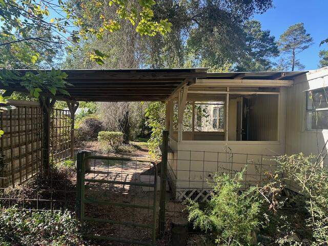 2 bedroom Mobile Home at 143 W Heather Avenue, Oakwood Hills Unit 1, DeFuniak Springs — photo 3