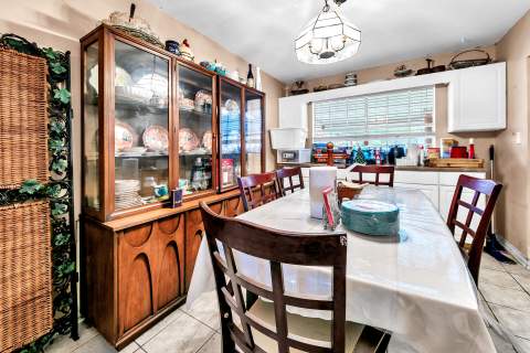 701 Trowbridge Avenue, Fort Walton Beach FL - photo 9 of 36