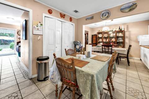 701 Trowbridge Avenue, Fort Walton Beach FL - photo 13 of 36