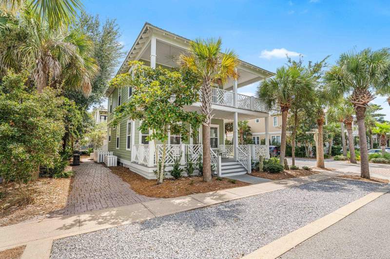 4 bedroom Detached Single Family at 102 E Seacrest Beach Boulevard, Seacrest Beach Ph 2, Inlet Beach — photo 3