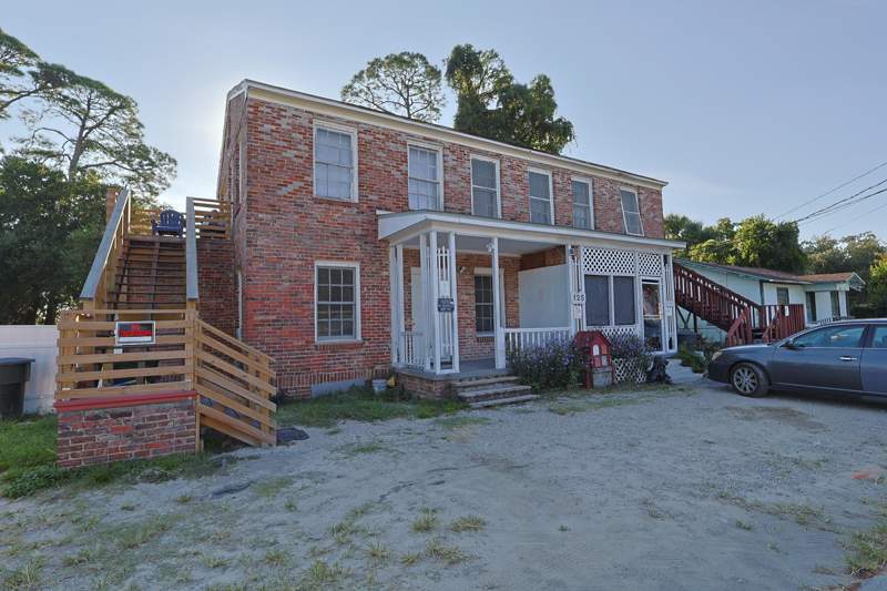4 bedroom Townhouse at 125 Beal Parkway, Gibson Addn, Fort Walton Beach — photo 2